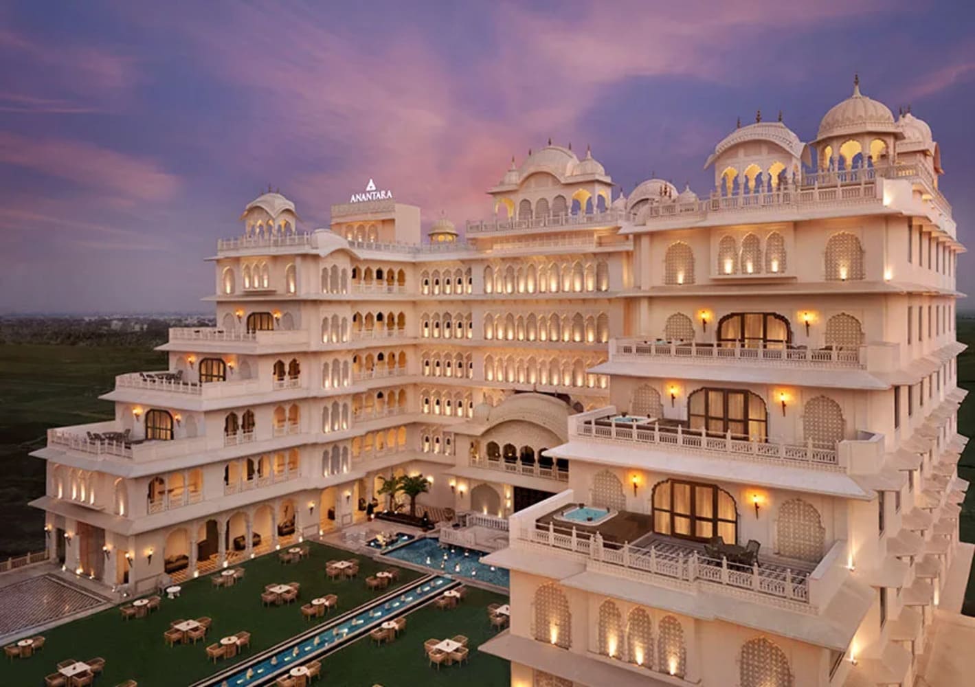 Day 01: Arrive at Jaipur 